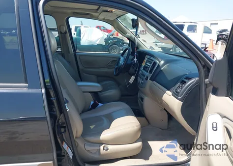 2004 Mazda Tribute Es V6 z USA, uszkodzony, nr VIN 4F2CZ96154KM04378